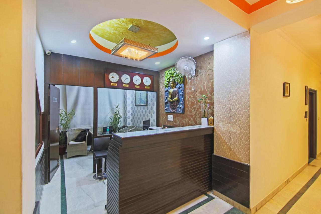 Capital O Tipsyy Near Aravali Biodiversity Park Gurgaon Zewnętrze zdjęcie