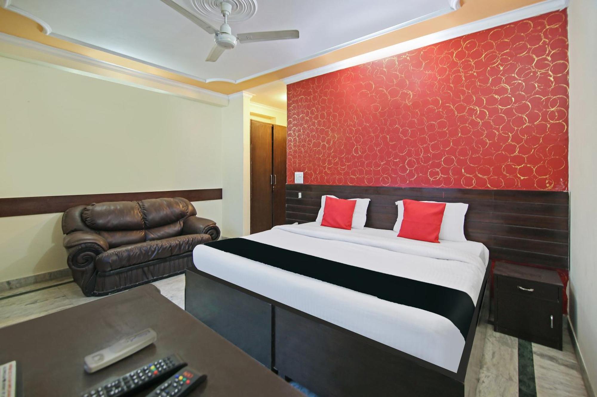Capital O Tipsyy Near Aravali Biodiversity Park Gurgaon Zewnętrze zdjęcie